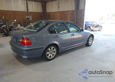 2004 BMW 325Xi z USA, uszkodzony, nr VIN WBAEU33464PR06058